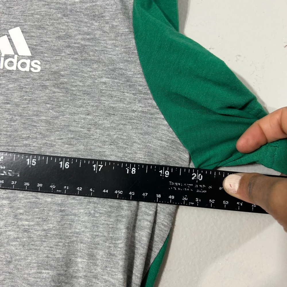Adidas Colorblock T Shirt Green White Grey Logo Graphic Tee Men's Size Small - Picture 4 of 6